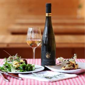 Zážitková degustace Habánské Sklepy pro 6 osob - elektronická poukázka