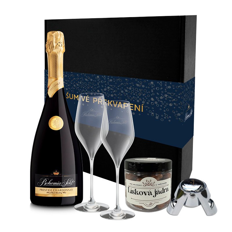 Dárkový set s Bohemia Sekt Prestige Chardonnay brut a lískovými ořechy – foto produktu